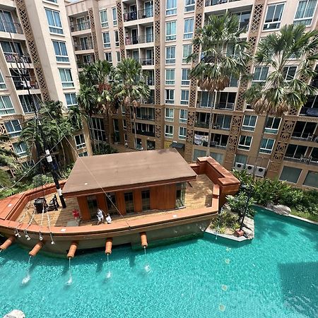 Atlantis Condo Resort Pantai Jomtien Bagian luar foto
